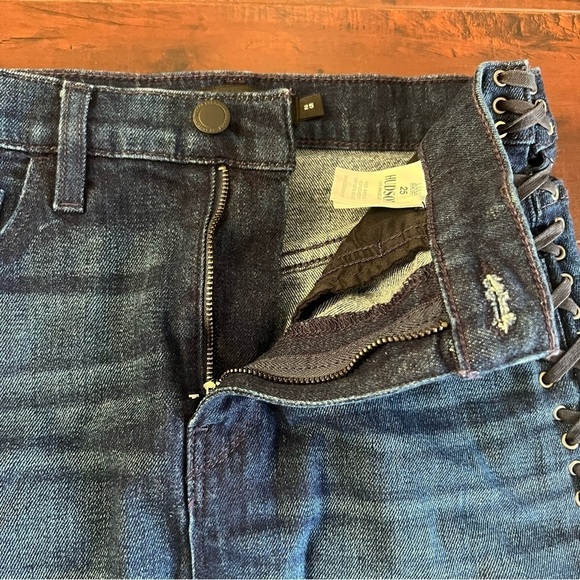 HUDSON Denim Lulu Jean Pencil Skirt Lace Up Side Raw Hem Size 25 Mini - Picture 5 of 11